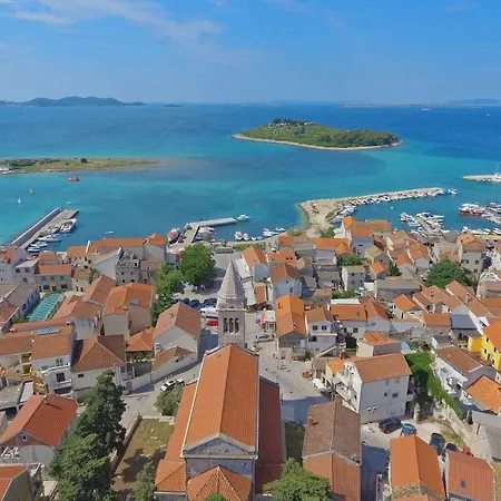 Lavender Mobile Semesterpark Pakoštane