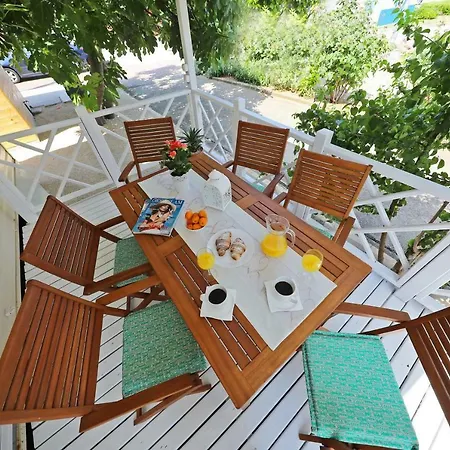 Lavender Mobile Semesterpark 4*