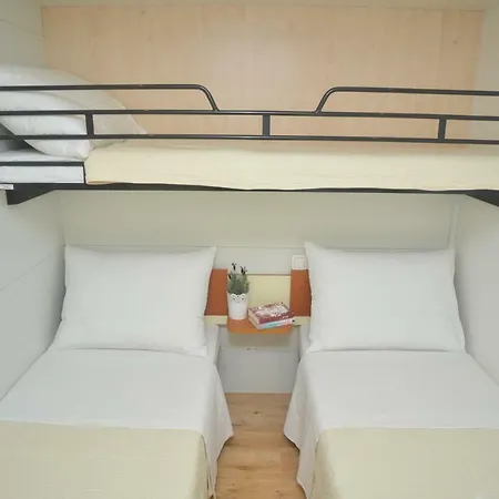 Lavender Mobile Holiday park Pakostane