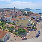 Lavender Mobile Pakoštane