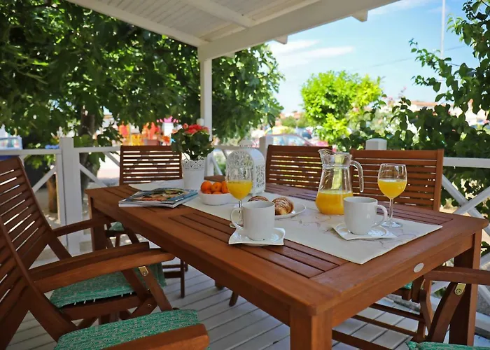 Lavender Mobile 4* Pakostane